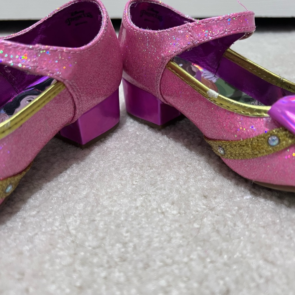 Beautiful Disney dress up shoes two pairs size 11 toddler amazing condition - Picture 3 of 6